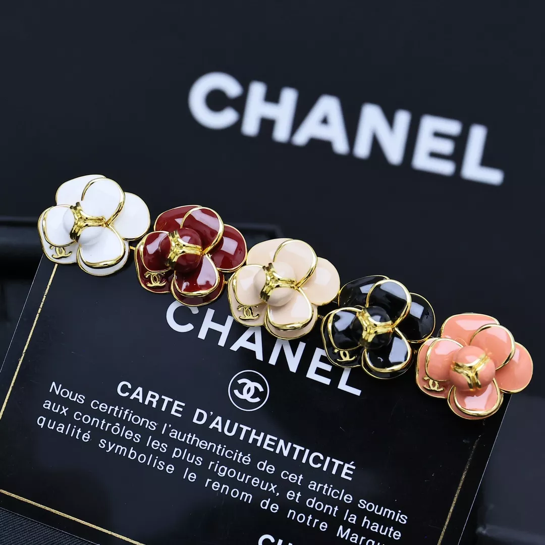 chanel boucles doreilles pour femme s_12714334